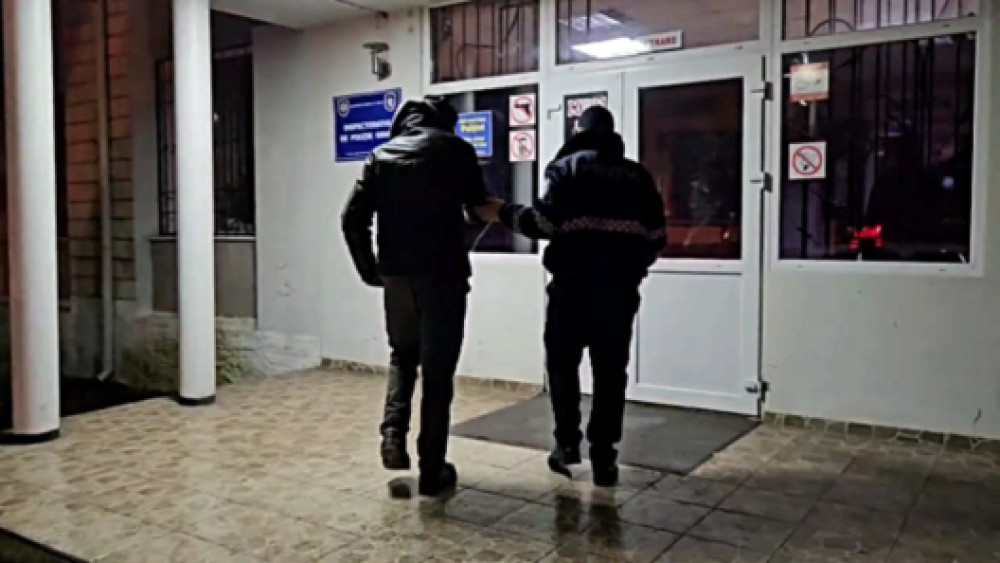 Crimă la Orhei. Un individ și-a ucis în bătaie amicul de pahar